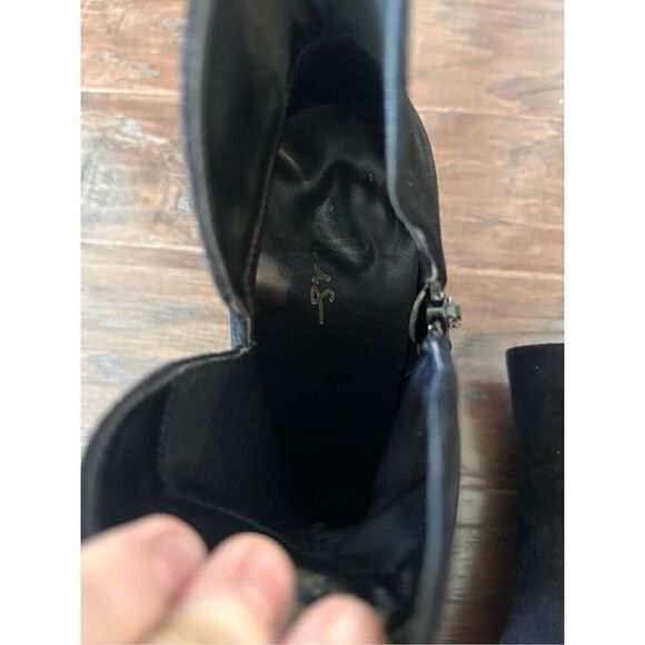 Lulu’s Martella Black Suede Ankle Booties - Picture 5 of 6